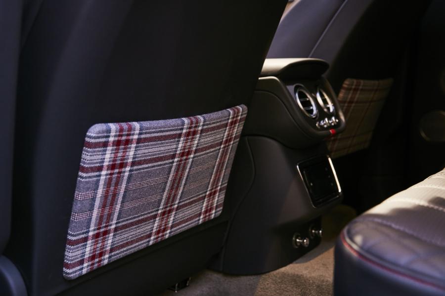 Детали интерьера Bentley Bentayga Businessman by Huntsman & Mulliner 2019 года  (фото 2 из 9)